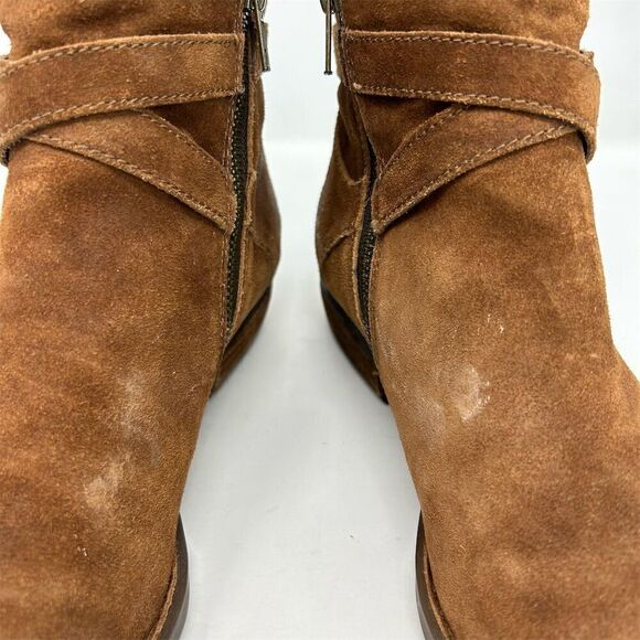 Born Women's Faywood Brown Ankle Bootie Size 9M Distressed Suede Buckle Detail - Picture 8 of 15